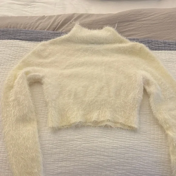 SHEIN Cream Fuzzy Turtleneck cropped Sweater - Picture 4 of 5